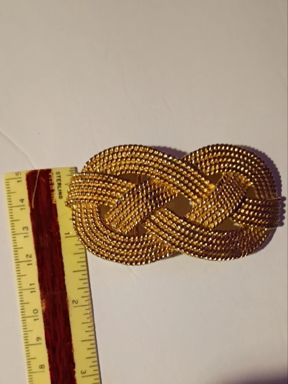 Gold Braided Chain Waist Belt — Sleek Metallic Knot Accent Mimi Di N